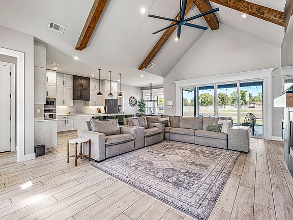 5th image of 2045 Sunset Ridge Dr