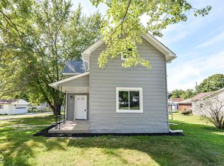 107 White St, Shirley, IN 47384