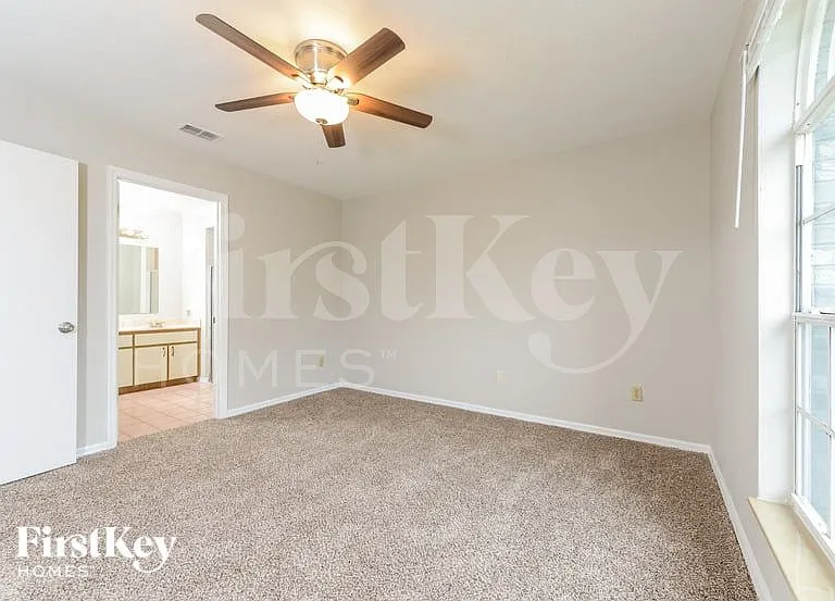 3103 Branchville Dr — Photo 9