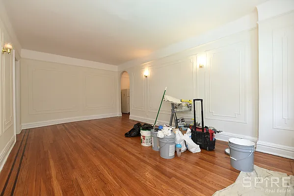 Rented by Spire Group | media 11