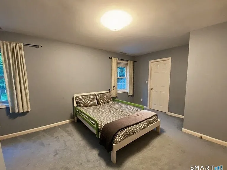 12 Carriage Hill Rd — Photo 17