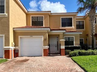 1390 Pacific Rd, Poinciana, FL 34759