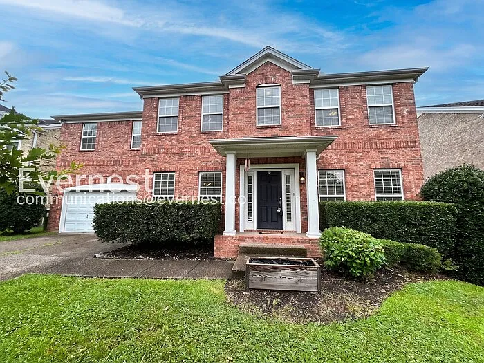 4 bed, 2.5 bath, 3051 sqft, $3,395 — Photo 2
