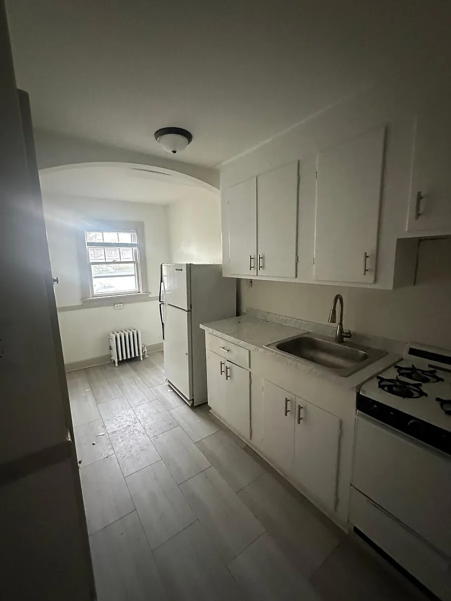 Building Photo - 136 Glen Ave #101