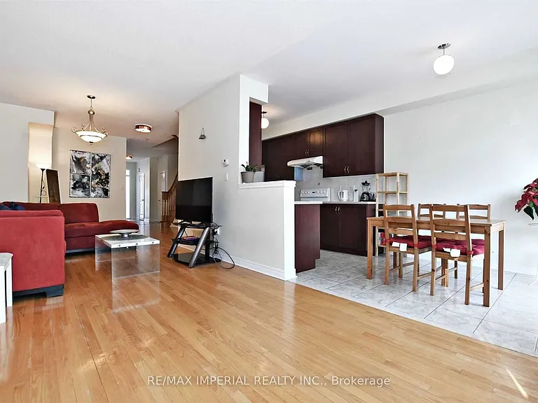 8 Townwood Dr #34 — Photo 4