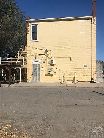 2nd image of 200 W Arroyo Ave