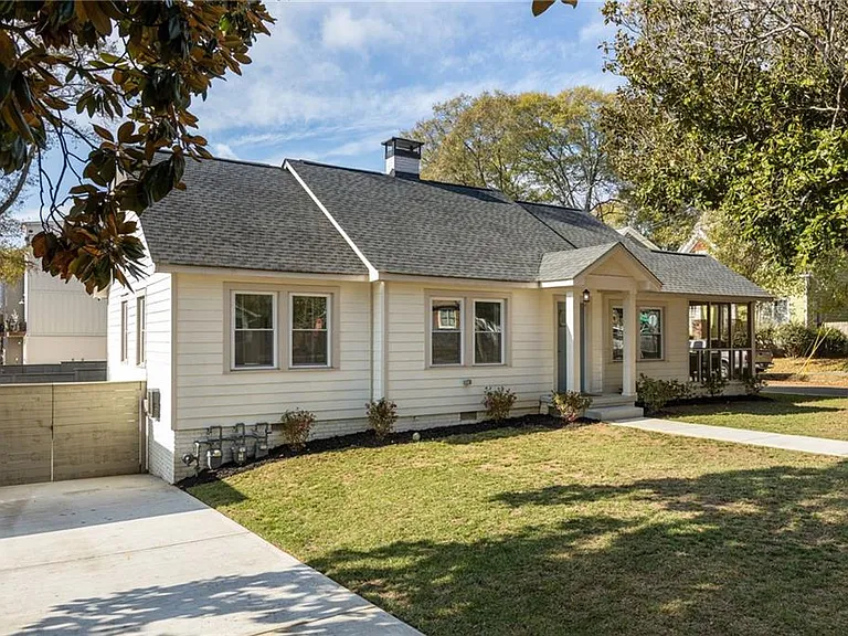 3455 Rainey Ave — Photo 34