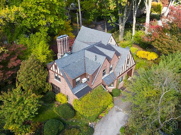 2nd image of 4440 Waldo Ave