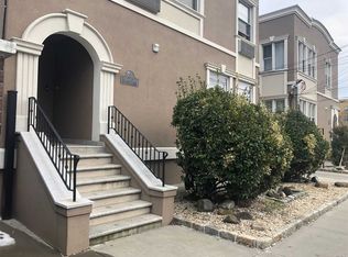 4011 214th Pl, Flushing, NY 11361