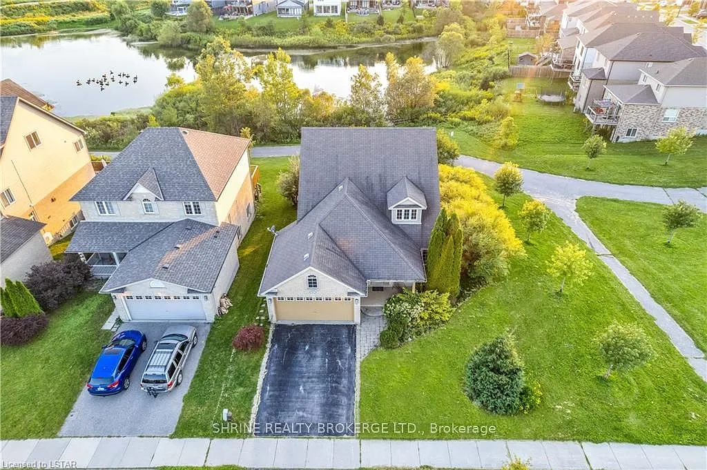 4 bed, $2,600 — Photo 3