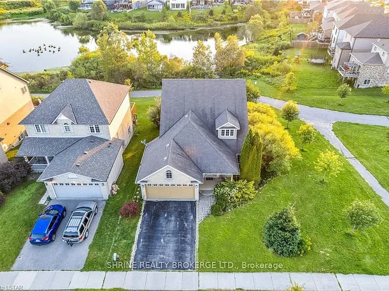 1841 Foxwood Ave #UPPER — Photo 3