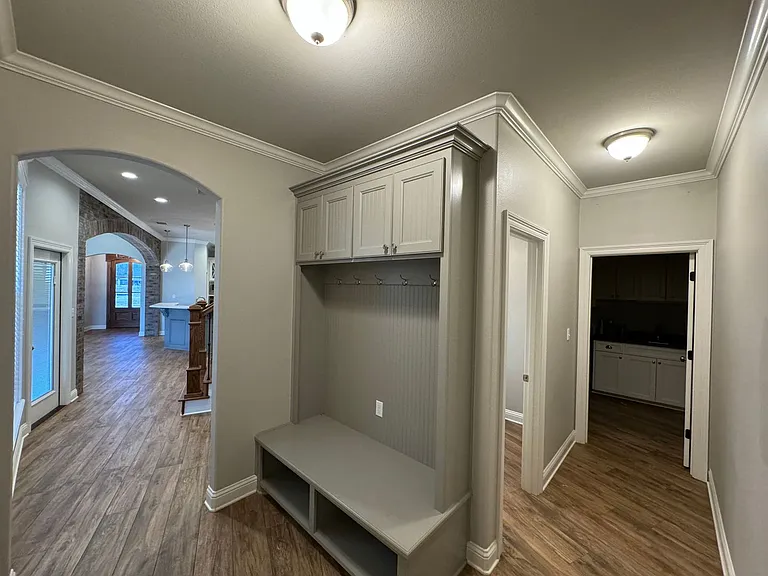 470 Long Acre Dr — Photo 10