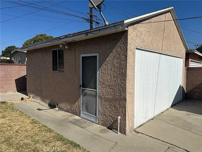 14821 Dalwood Ave — Photo 7