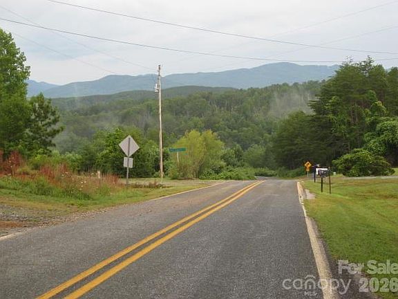 2nd image of 409 Arrowood Rd