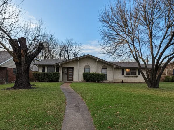 2917 Abston Dr, Mesquite, TX 75150