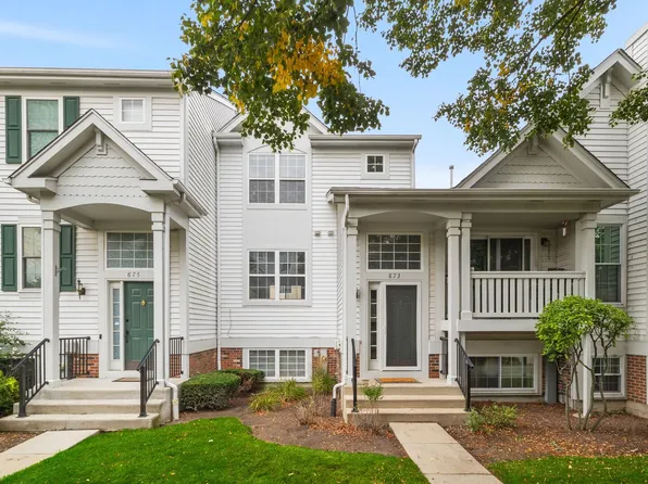 873 Essex Cir #873, Grayslake, IL 60030