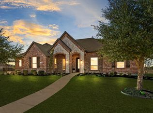 800 Yasmin Ct, Forney, TX 75126