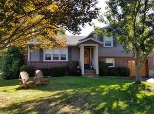 80 Lewis St, Franklin, MA 02038