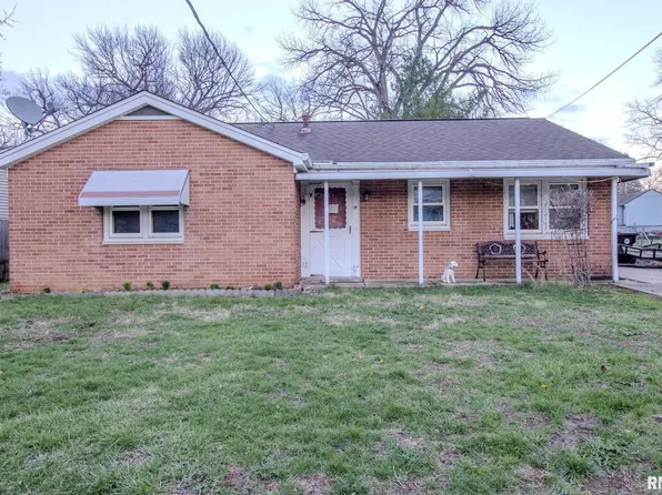 1308 N Autumn Ln, Peoria, IL 61604