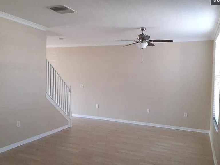 1521 Deer Tree Ln — Photo 2