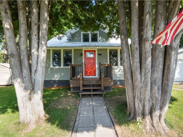 3 Cedar Ln, Esko, MN 55733