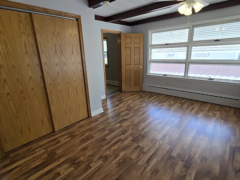 238 Macarthur St E #1 — Photo 12