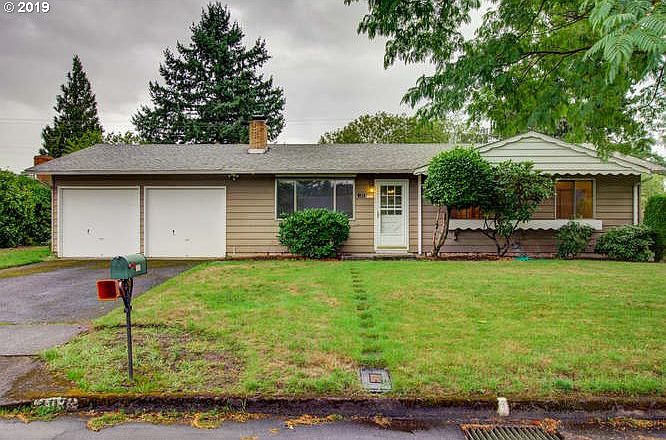 1st image of 103 S Knoxville Way