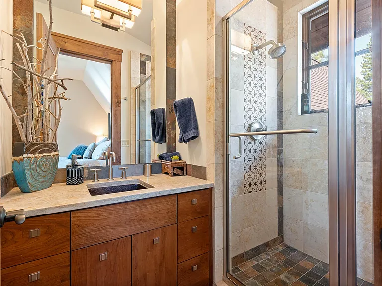 13193 Snowshoe Thompson Cir — Photo 28