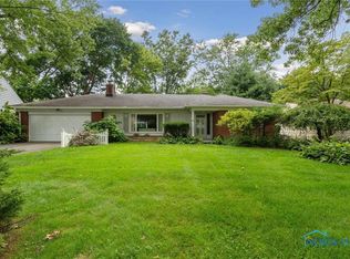 2711 Wicklow Rd, Toledo, OH 43606