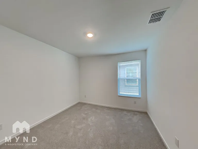 213 Poplar Pl — Photo 15