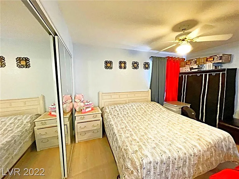 7950 W Flamingo Rd #2048 — Photo 45