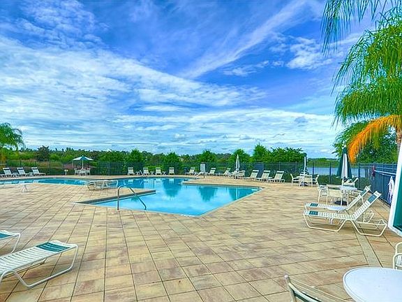 2nd image of 10618 Pictorial Park Dr