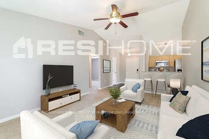 3009 Sabal Bend Dr NE — Photo 4