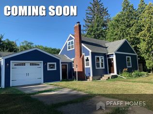 2402 Hills St, Flint, MI 48503