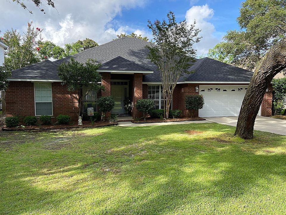9548 Lorikeet Lane