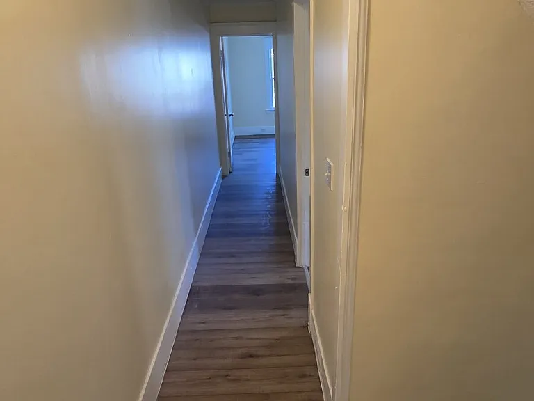 2407 Colburn Ave — Photo 6