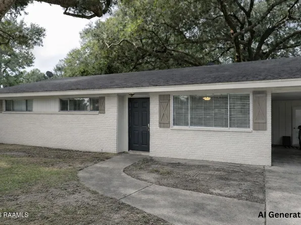 204 Dryades Ln, Lafayette, LA 70503
