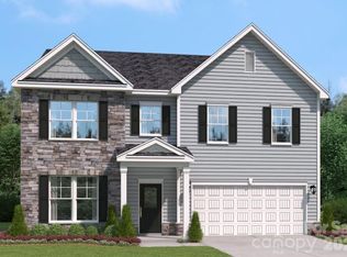 4134 Vista Pine Dr, Charlotte, NC 28215