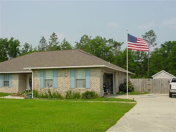 Right side&Drive Way