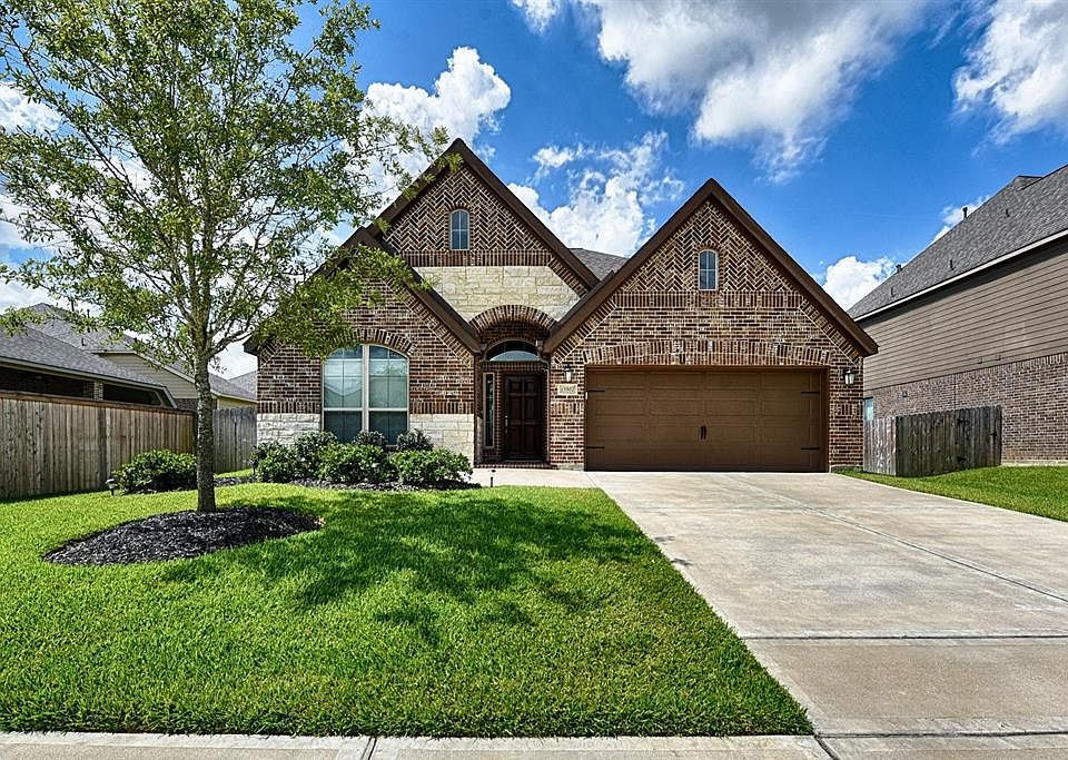1st image of 13502 Canyon Gale Ln