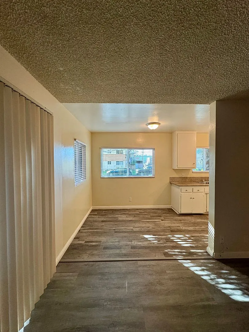 Marketing Special - Charming 1br/1ba First-Floor Unit In Los Altos — Photo 4