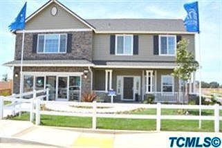 1st image of 6724 W Oak Drive #28