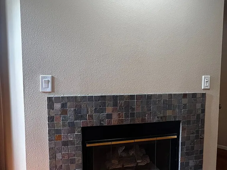 126 E Grover St #7 — Photo 12
