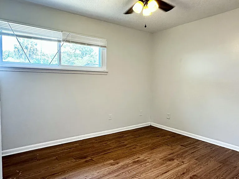 2821 Searchwood Dr — Photo 7