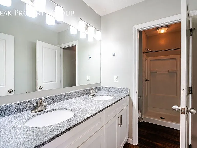 250 Chittenden Ave — Photo 84