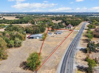 1030 S Reno Rd, Springtown, TX 76082