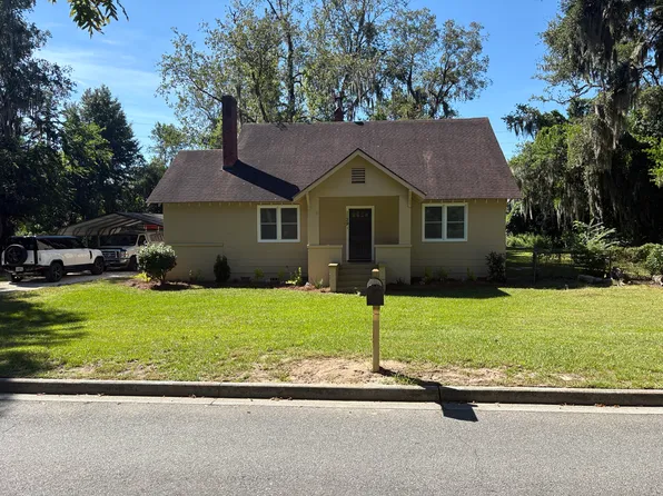 1129 Shannon Ave, Savannah, GA 31406