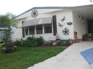 16 Rio Grande Dr, Leesburg, FL 34748