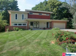 5746 Tucker Cir, Omaha, NE 68152