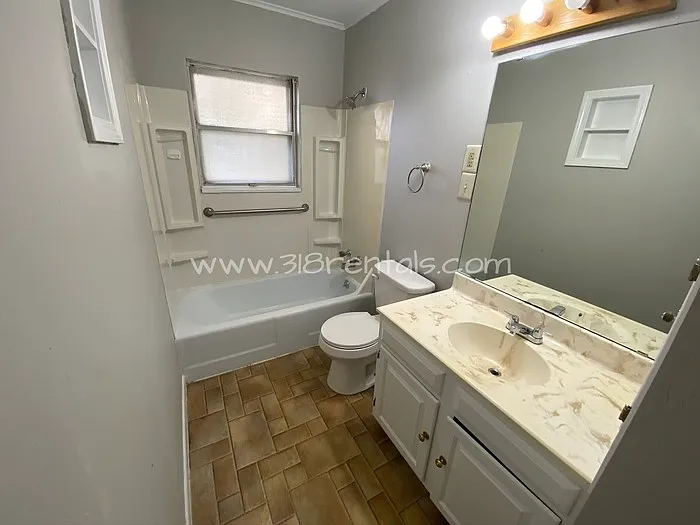 4612 Sullivan St — Photo 7